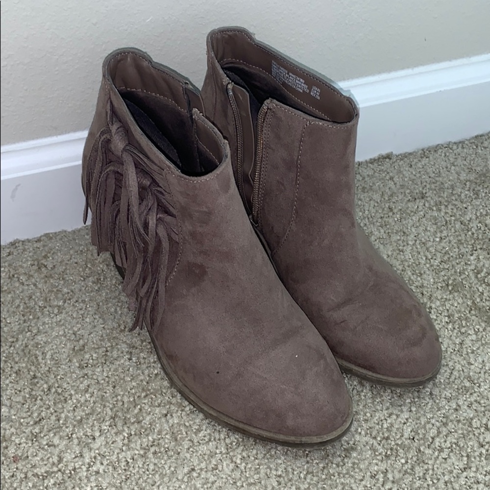 Booties - Picture 5 of 8